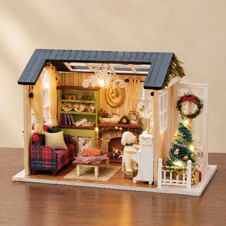 The Glow Room Miniature Kit, Christmas living room