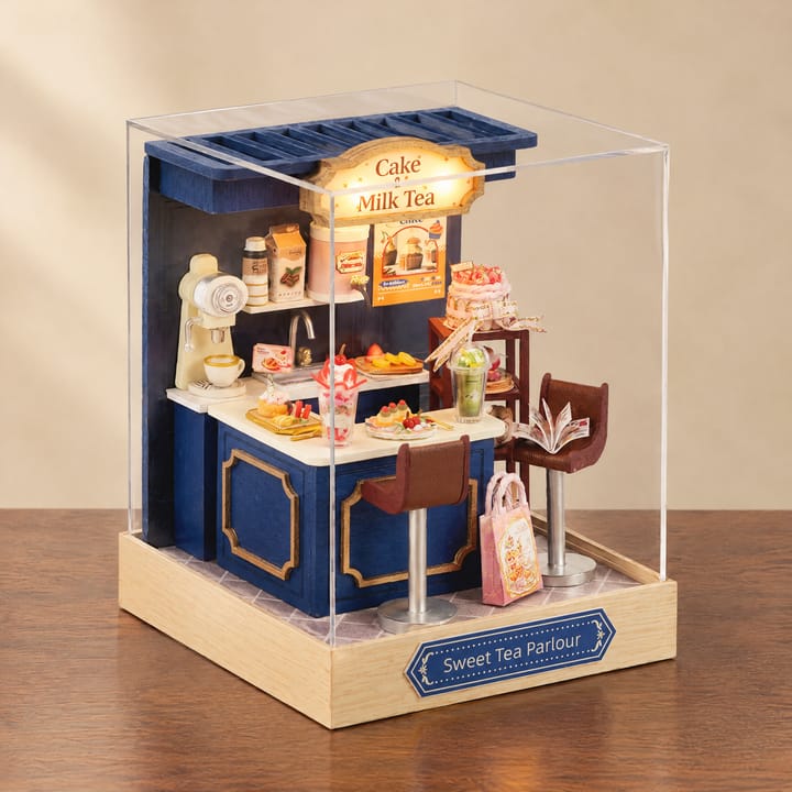 The Glow Room Miniature Kit, Cake and milk tea shop