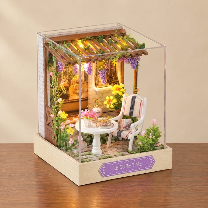 The Glow Room Miniature House Kit, Leisure Time