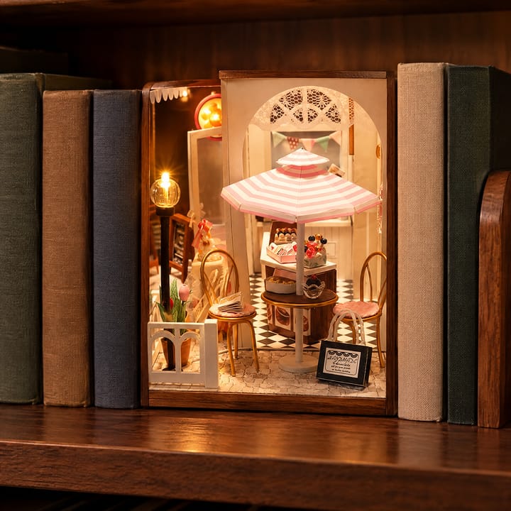 The Miniature House Kit