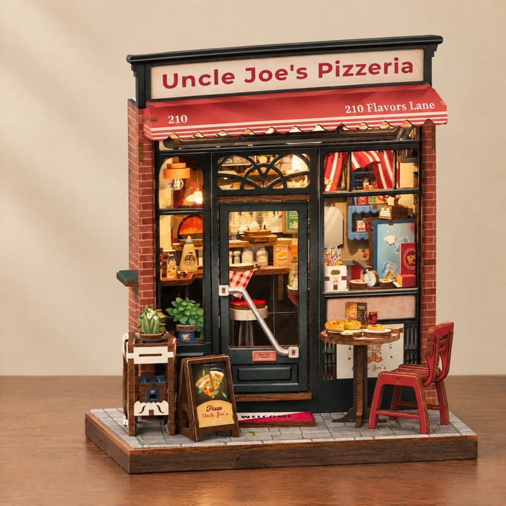 City Walk Street Shops, Uncle Joe's Pizzeria