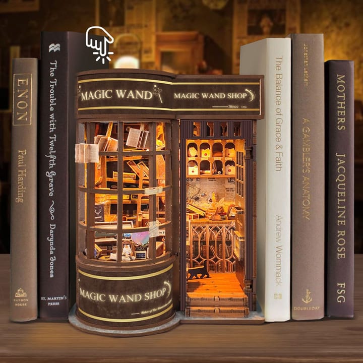 The Wandmaker's Alley Book Nook