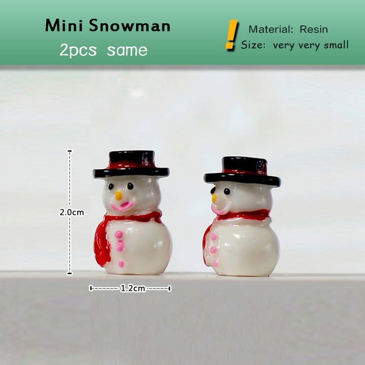 Tiny Christmas Village Figurine Set, 2 mini snowmen