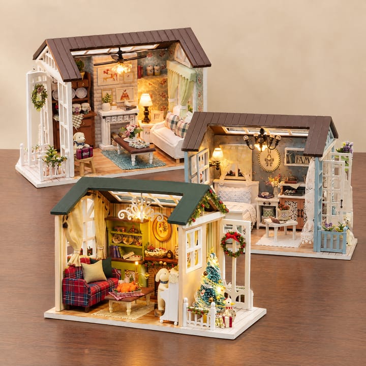 The Glow Room Miniature Kit