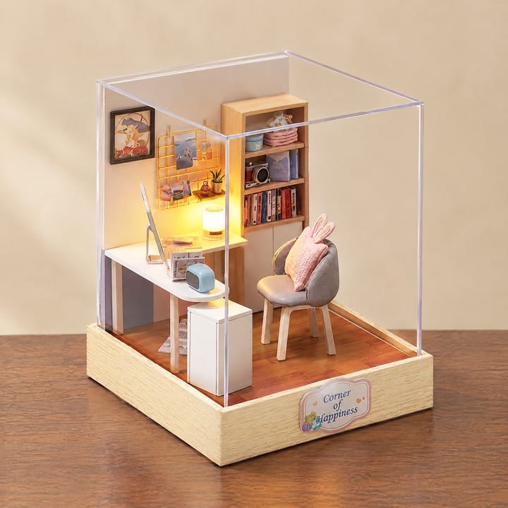 The Glow Room Miniature Kit, Yellow armchair room